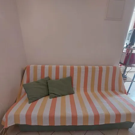 Anna Apartment