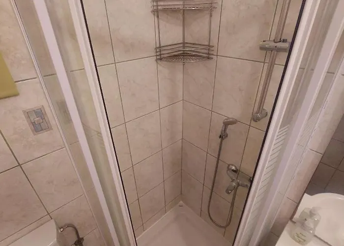 Anna דירה פרימוסטן