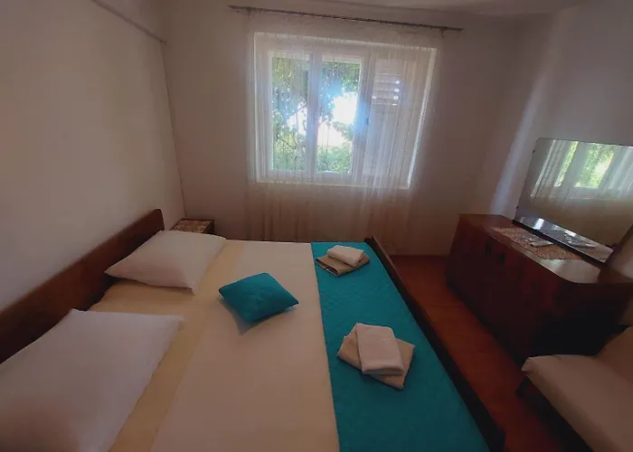 Anna * פרימוסטן